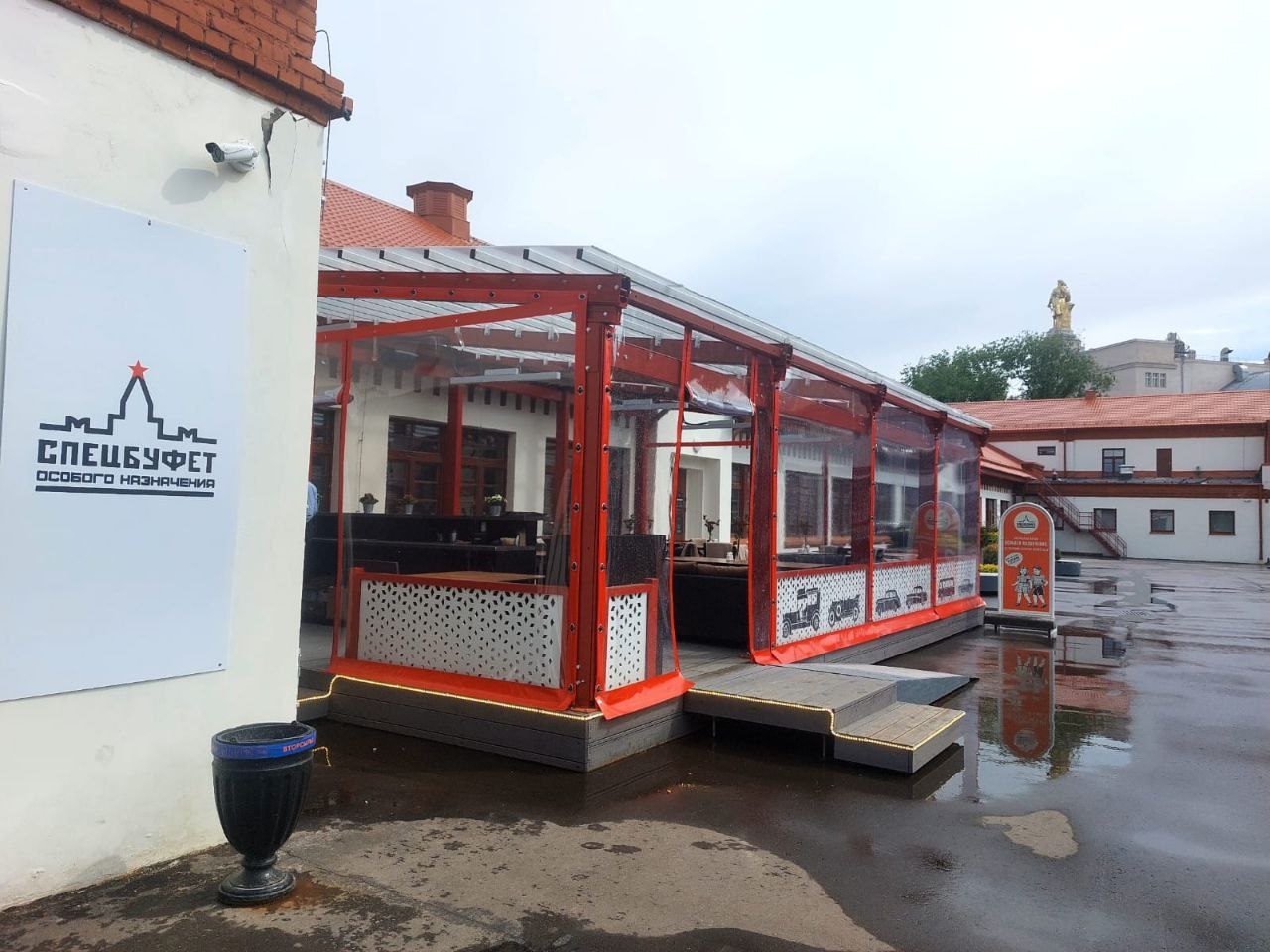 ПВХ шторы для летней террасы кафе в Пятницком